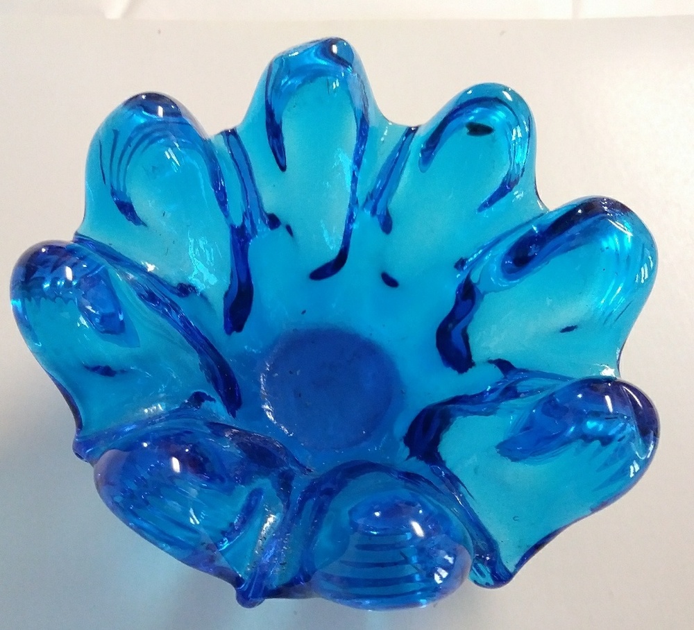 SOLD💞 Vintage blenko art glass dish ashtray MCM - Picture 4 of 8
